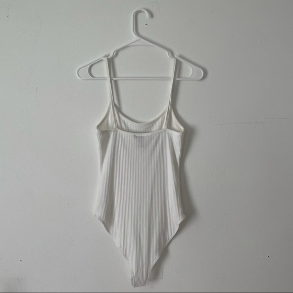 white leotard 🤍 - Picture 2 of 4